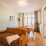 Sadebo Altbau Apartment