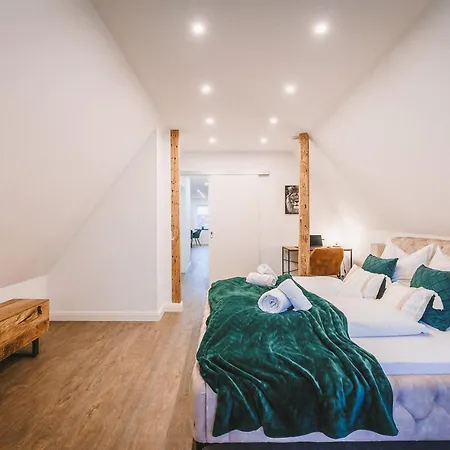 Sadebo 1 Bis 16 Gaeste In 3 * Lübeck