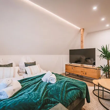 Sadebo 1 Bis 16 Gaeste In 3 * Lübeck