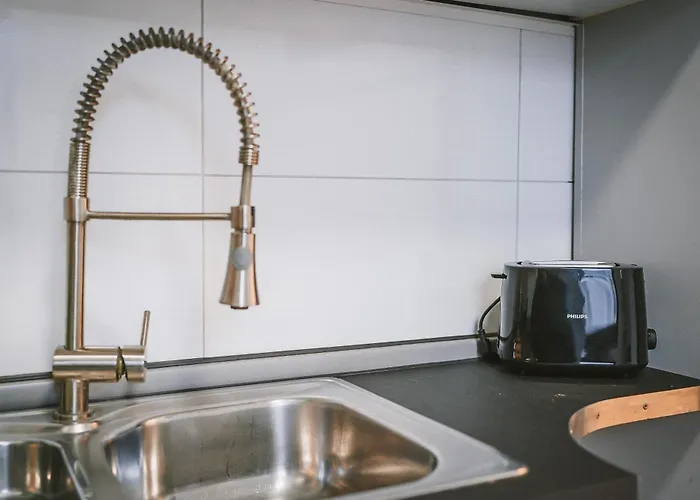 Sadebo Altbau Lägenhet *