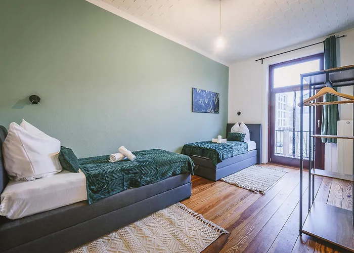 Lägenhet Sadebo Altbau