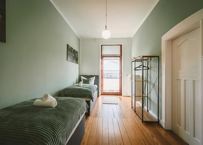 Lägenhet Sadebo Altbau