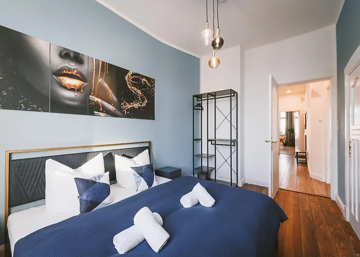 Sadebo Altbau Lägenhet Lübeck