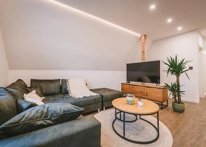 Sadebo Altbau Lägenhet