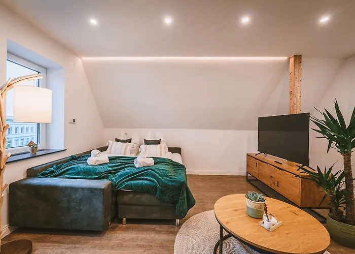 Lägenhet Sadebo Altbau
